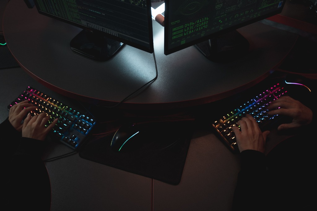 Competitive intelligence analysts operating automated telemetry surveillance monitors